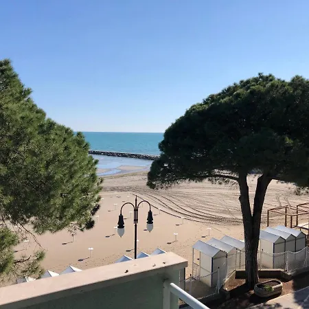 Bruseschi Appartament Daire