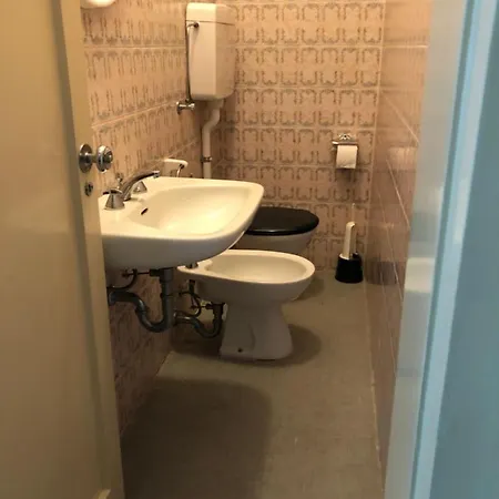 公寓 Bruseschi Appartament